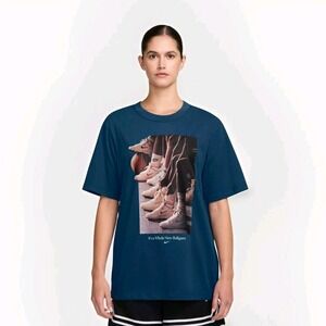 Nike Women's Medium Dri-FIT Short-Sleeve Basketball T-Shirt NWT! (IF4945-415)